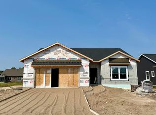 5901 Diamond View East Dr, Midland, MI