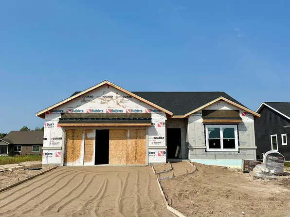 5901 Diamond View East Dr, Midland, MI 48642
