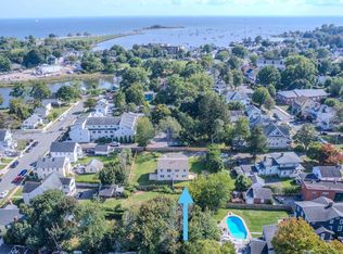 222 Ellsworth St, Bridgeport, CT 06605