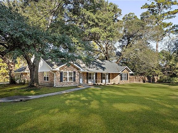 2nd image of 265 Robinhood Dr