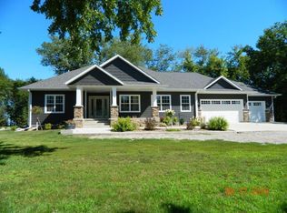 1131 280th Ave, Spirit Lake, IA 51360