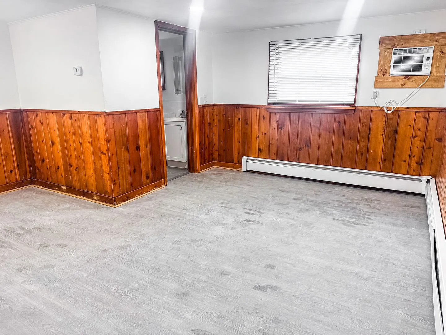 420 Edgewood Ave E — Photo 2