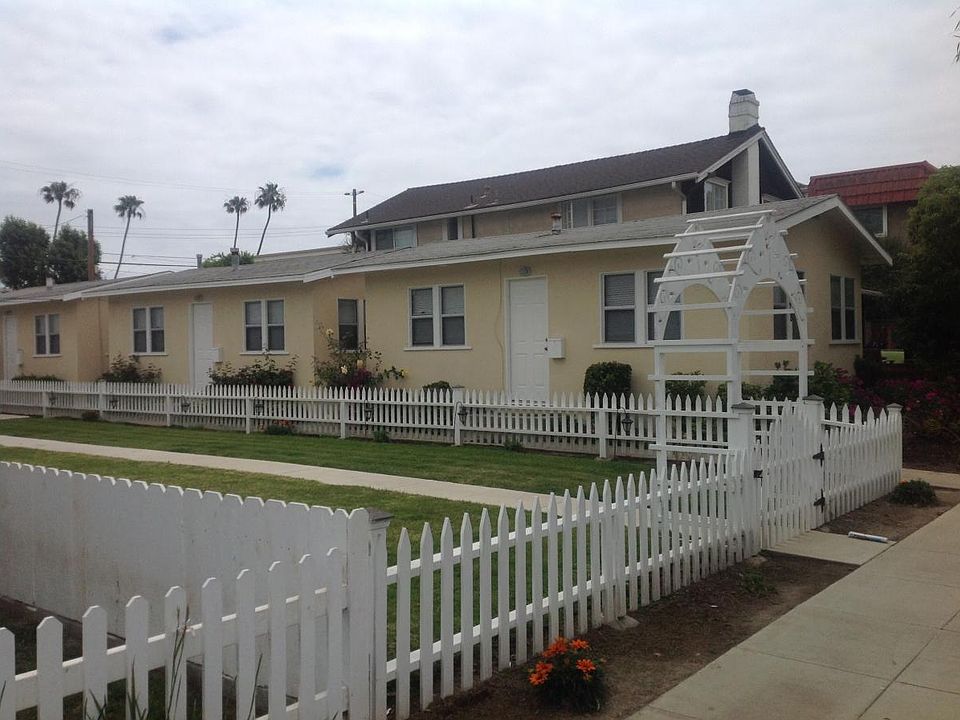 128 12th Street, Seal Beach