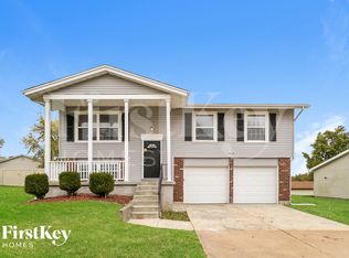 11718 Branridge Rd, Florissant, MO 63033