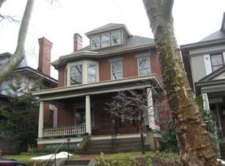 5742 Woodmont St, Pittsburgh, PA