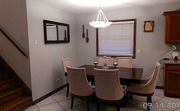 5th image of 26915 Woodland Ct W