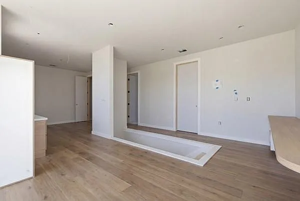 1403 Barton Hills Dr #2 — Photo 31