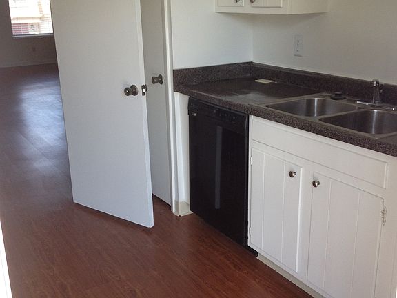 5th image of 200 Saint Andrews Blvd APT 3507