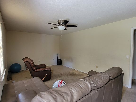 2nd image of 275 Hillwood Dr