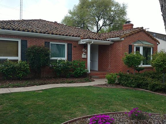 2nd image of 834 W Sonoma Ave