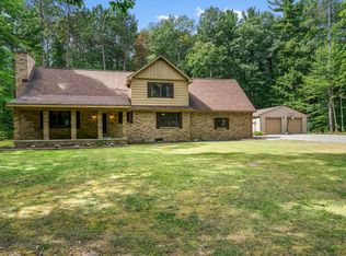 410 E Indian Woods Trl, Indian River, MI 49749