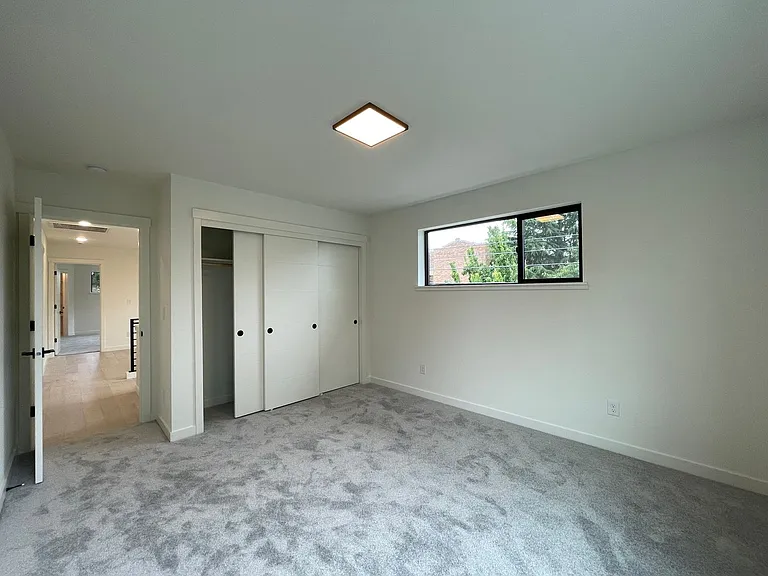 8191 N Haven Ave — Photo 26