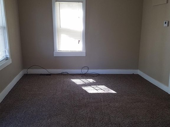 4th image of 5042 S Benton Ave