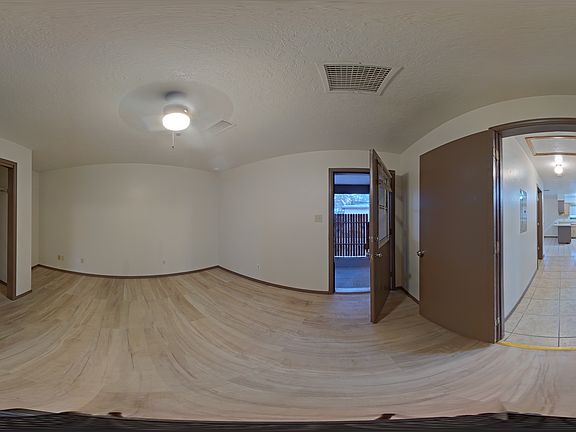 2nd image of 107 Grant St #2