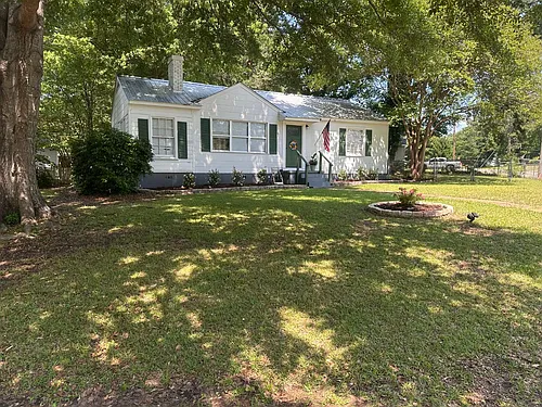67 Cedar Knl Photo 1