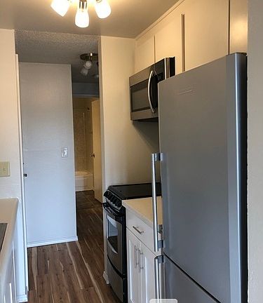 5th image of 7429 Rainier Ave S #207