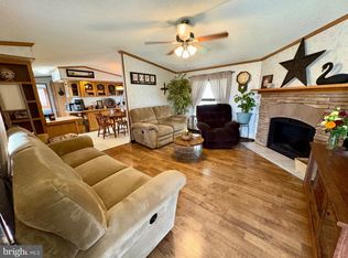 20 Circle Dr, Columbia, PA 17512