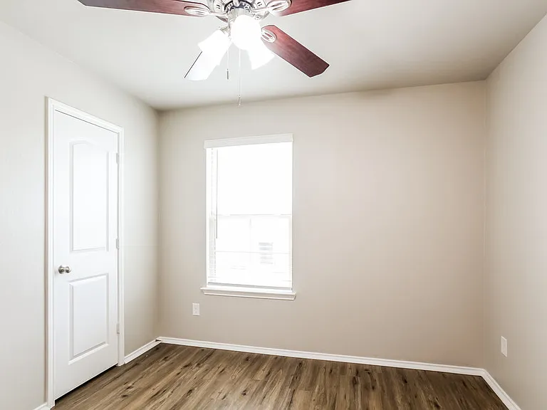 23426 Harrow Field Ln — Photo 13