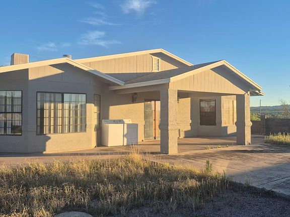 3rd image of 100 Calle Chiapas