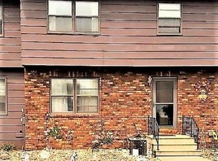 3917 Memory Ln, Waterloo, IA 50702