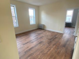 2450 Saint Raymonds Ave FLOOR 3, Bronx, NY 10461