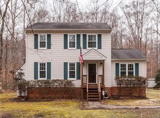 320 Pocono Dr, North Chesterfield, VA 23236