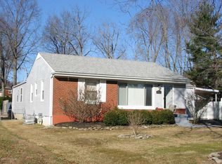 7712 Dingle Dell Rd, Louisville, KY 40214