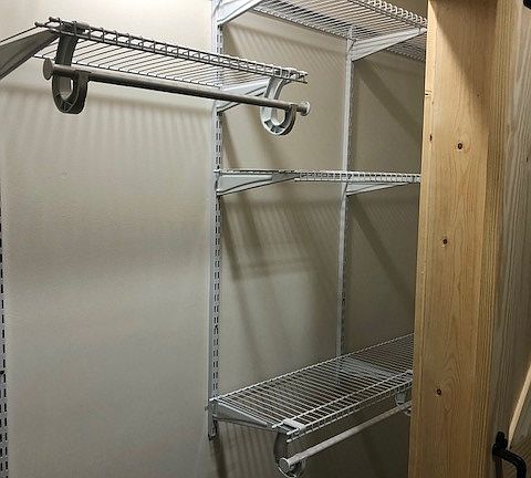 5th image of 811 Lakeshore Dr E #4