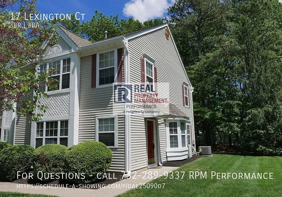 17 Lexington Ct