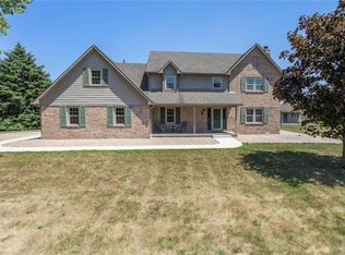 3783 S Stonehaven Ln, New Palestine, IN