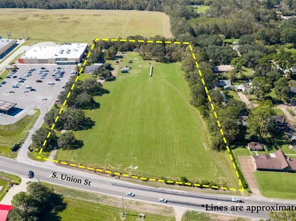 2302 S Union St, Opelousas, LA 70570