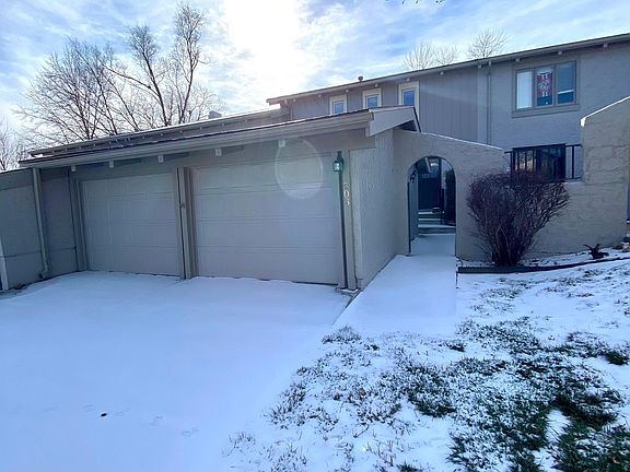 2nd image of 503 Woodbridge Ln #1