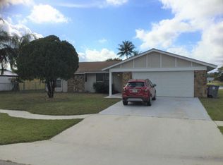 8267 Little Beth Dr E, Boynton Beach, FL 33472