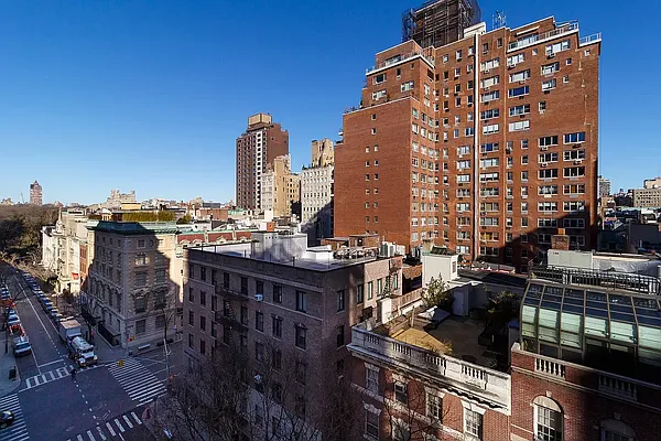 Rented by R New York | media 18