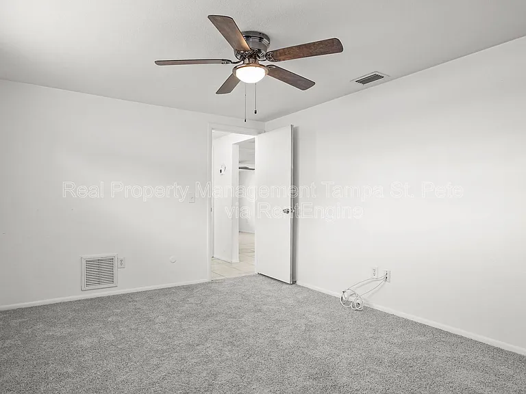 611 Lyndhurst St — Photo 25