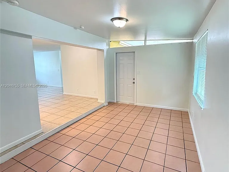 12096 Dolphin Dr — Photo 5