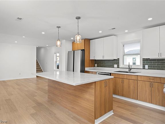2nd image of 3135 W 16th St