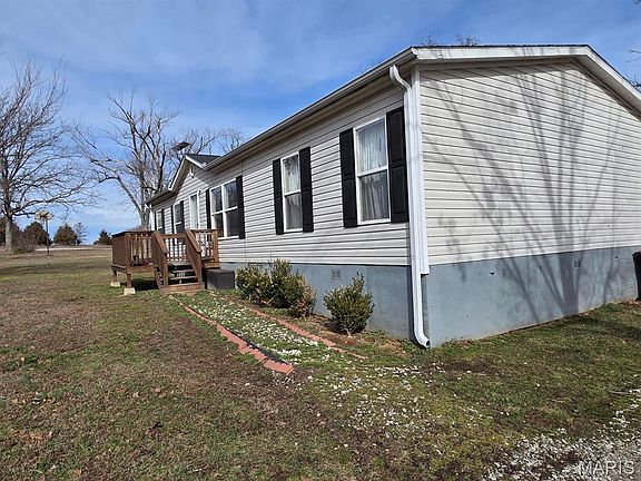 2nd image of 10550 Mill Rd