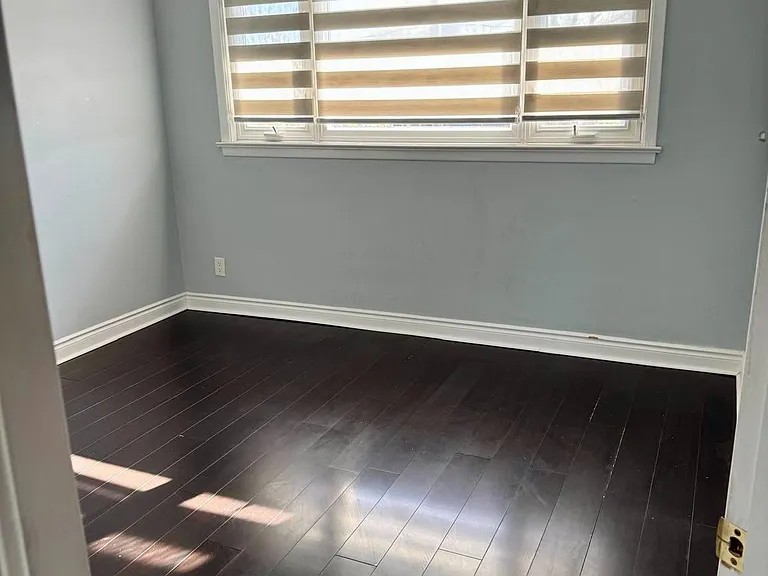 132 Brookhaven Dr #UPPER — Photo 6