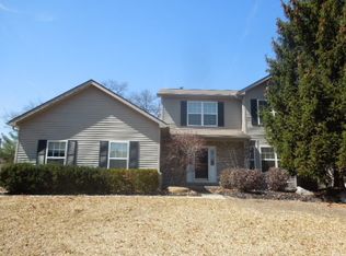1690 Commerce Pines Cir, Commerce Township, MI 48390