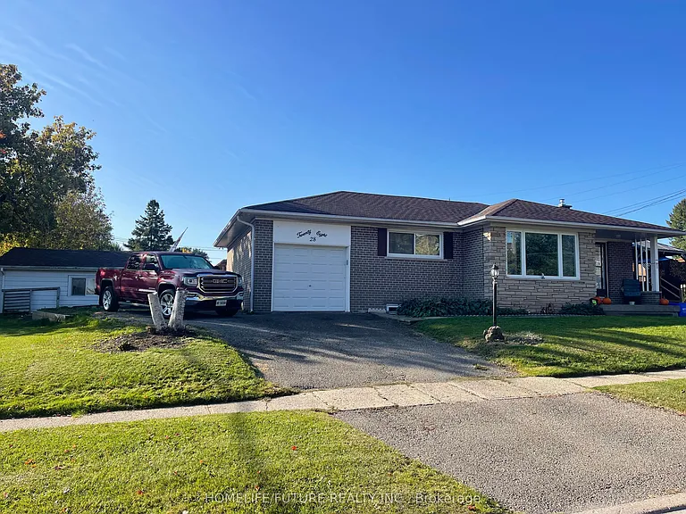 28 Raylawn Cres #BASEMENT — Photo 23
