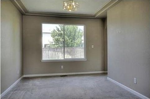 4th image of 2791 Calkins Pl