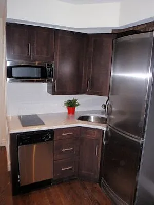 Rented by Icon Realty Management | media 7