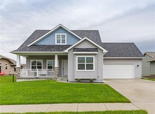 404 Huntington Cir, Gilbert, IA 50105