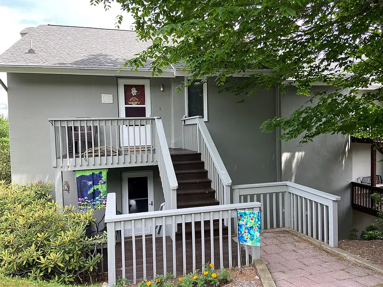 395 Skyleaf Dr #C-20 — Photo 7
