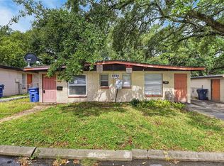 8723 & 8724 N 48th St, Tampa, FL 33617