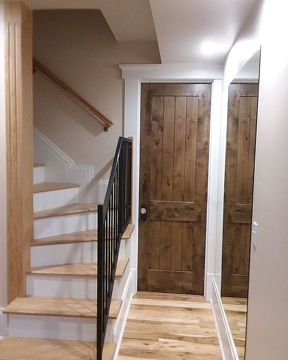 2nd image of 1421 Walnut St