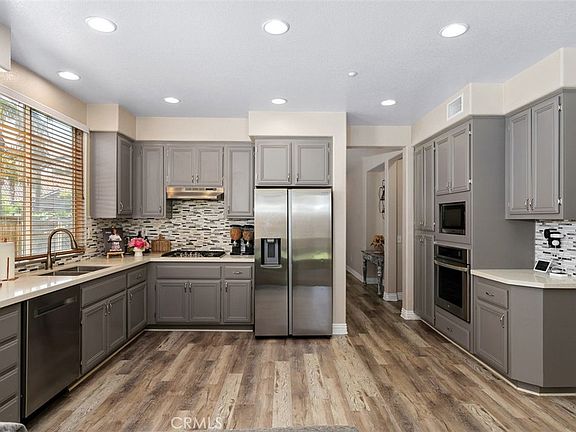 4th image of 4255 Pondhill Ct