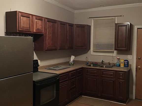 5th image of 6137 Torresdale Ave