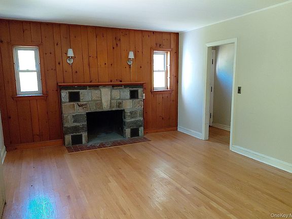 5th image of 27 Hillside Drive
